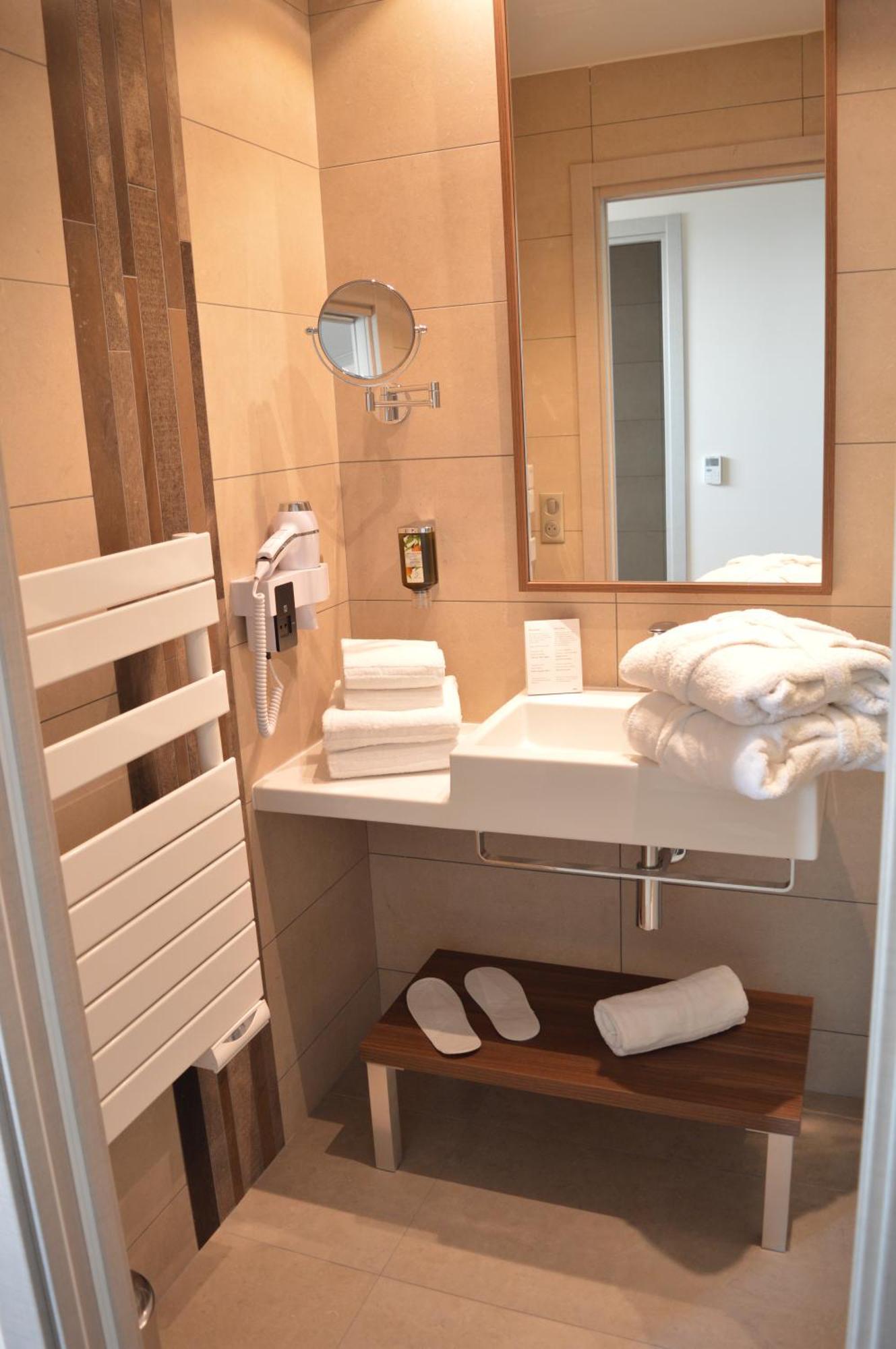 Superior Double or Twin Room Sea View,141934869:JPEG